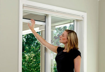 Cửa Lưới Chống Muỗi Tự Cuốn