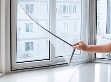 Thay lưới chống muỗi